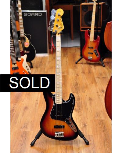 Fender American Original 70's Jazz Bass 3 Tone Sunburst